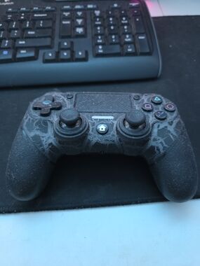 Sony Black & Gray Patterned Rgb Wireless Controller